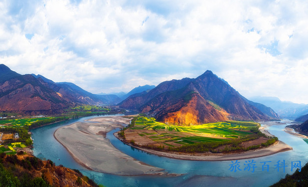 国庆最拥挤的国内景点(国庆人最多的旅游景点)